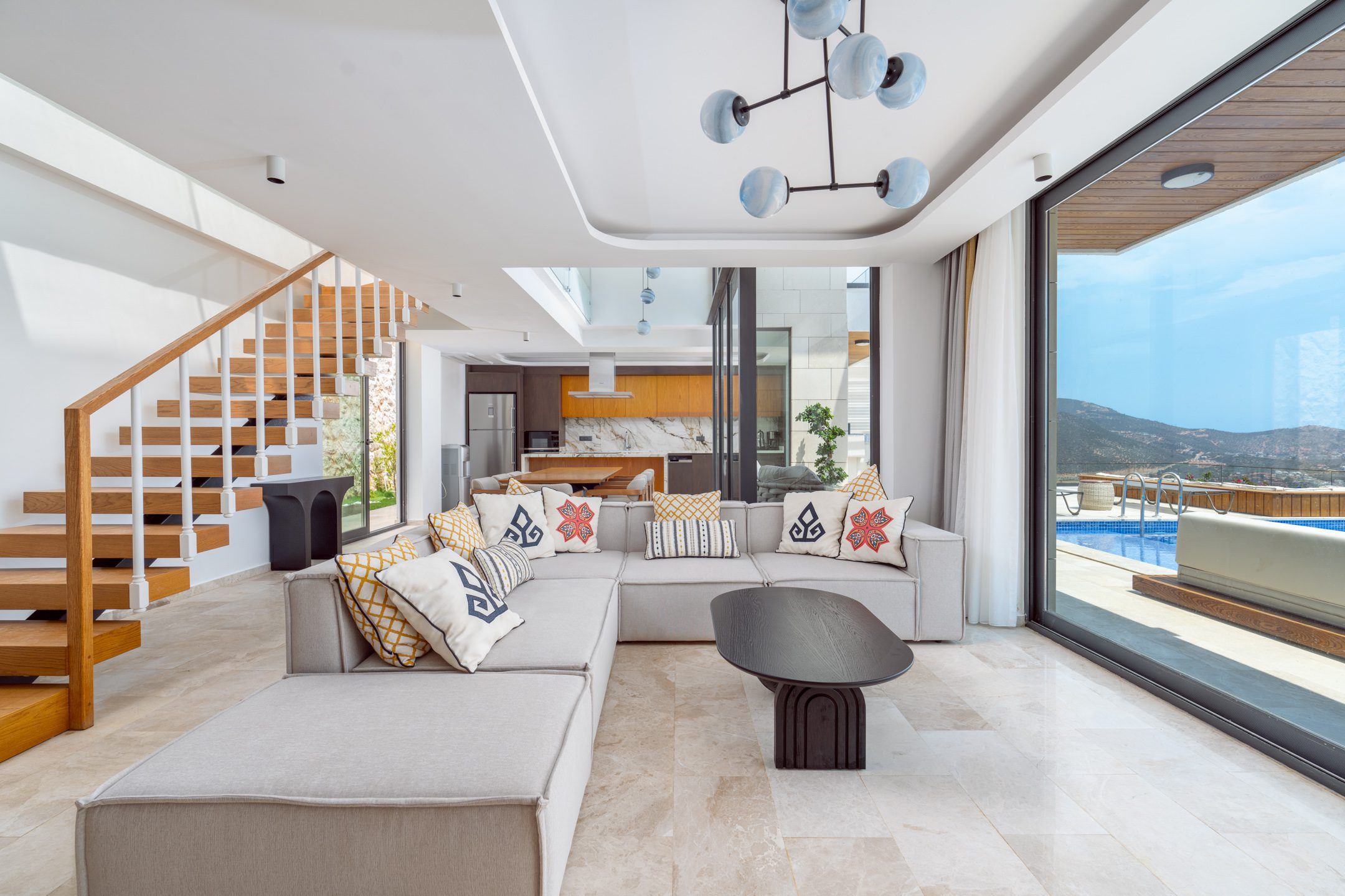 Open-planned kitchen and lounge in Villa Anatolia 3, villas to rent in Kalkan, Turkey