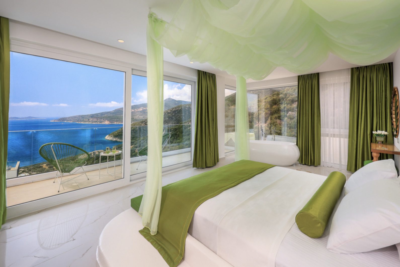 Master suite in Villa Calikusu, Kalkan villas