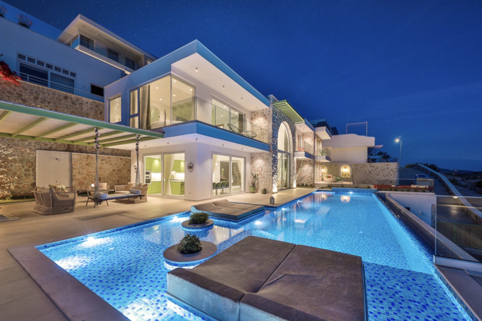 Private pool in Villa Calikusu, Kalkan