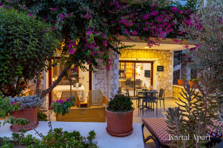 Kartal Apartment, luxury apartments to rent in Kalkan, Turkey